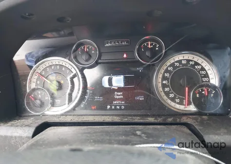 2015 Ram 1500 Outdoorsman z USA, uszkodzony, nr VIN 1C6RR7LT9FS539586